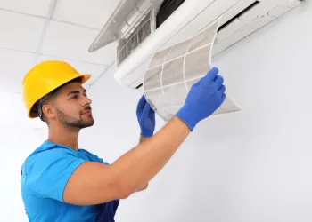 Kusursuz İklimlendirmenin Sırrı: Profesyonel Klima Montaj Servisi Seçim Rehberi