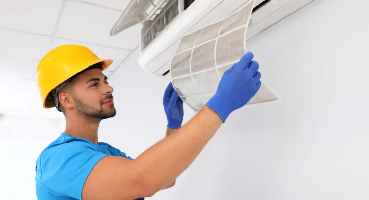 Kusursuz İklimlendirmenin Sırrı: Profesyonel Klima Montaj Servisi Seçim Rehberi